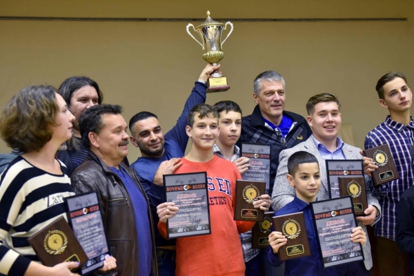 Юных победителей чемпионата области по автокроссу наградили в Химках