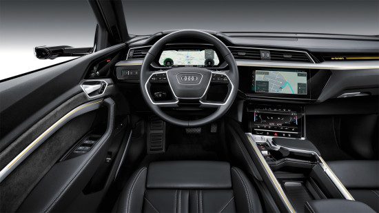 ЭлектроКроссКупе Audi e-tron