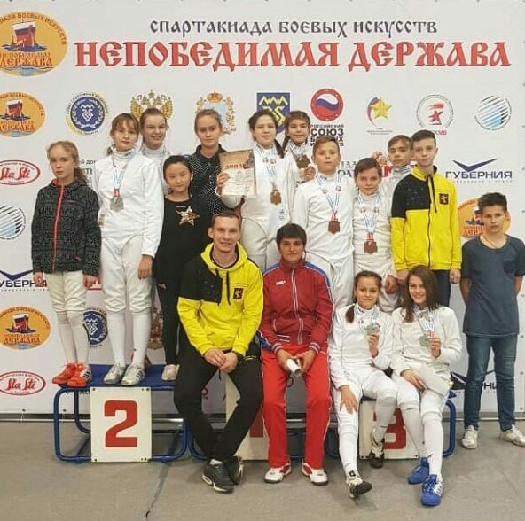 7 медалей открытого турнира по фехтованию на саблях в Тольятти