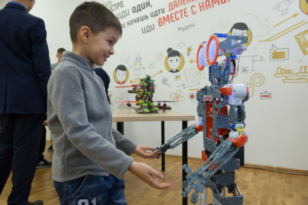 Лучшие разработки в робототехнике представят в школах Московской области