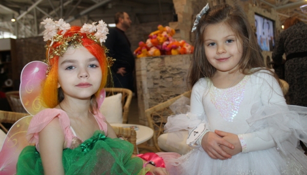Конкурс костюмов прошел на новогоднем празднике для многодетных семей в Котельниках