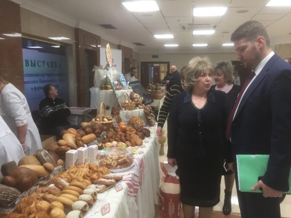 Выставка сельхозпроизводителей Подмосковья открылась к 25-летию Мособлдумы