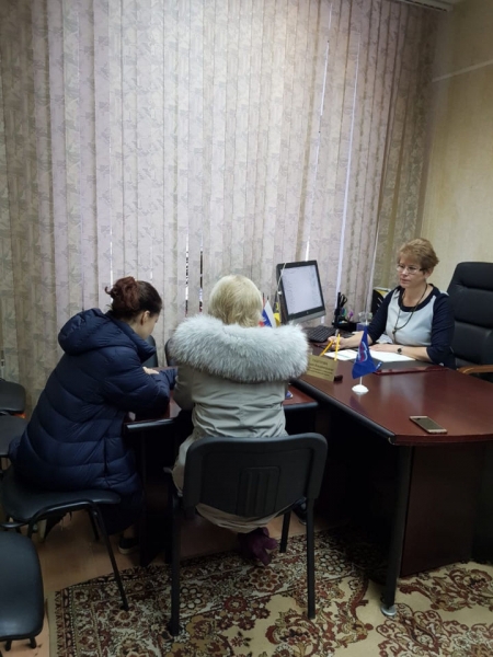 Марина Табунова провела прием семей, оказавшихся в трудной жизненной ситуации