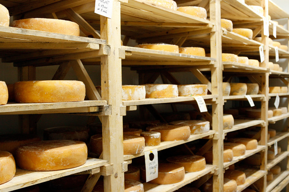 Предприятия французского региона Овернь-Рона-Альпы готовы к взаимодействию с Подмосковьем в производстве молочной и сырной продукции
