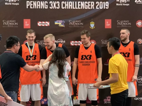 Химкинская команда "Гагарин" заняла третье место на международном турнире по баскетболу Penang Challenger? 