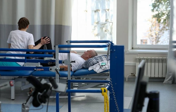 Минздрав предложил сократить больничный для пациентов с травмами с 12 до 10 месяцев  