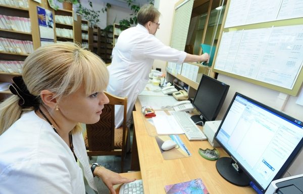 "Бережливая поликлиника": как Минздрав РФ планирует сэкономить время пациентам и врачам