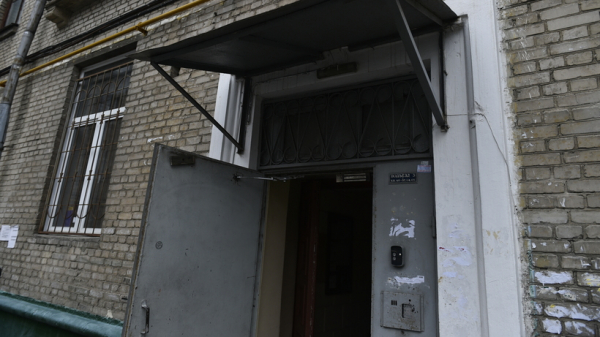 Хромушин: Объемы ремонта подъездов в жилых домах в Подмосковье немного отстают от графика