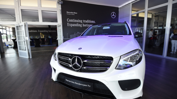 Большая часть рабочих мест на заводе Mercedes-Benz достанется жителям Подмосковья