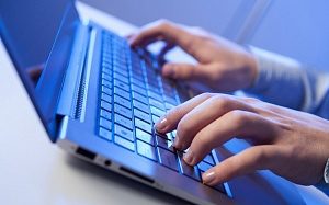 В Москве и Московской области государственный сертификат на материнский капитал можно получить <span id=