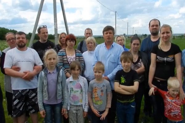 Многодетные семьи из подмосковных Химок обратились к президенту Путину">  