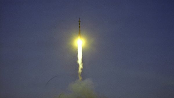 В Красногорске торжественно открыли копию космического корабля "Союз-13"