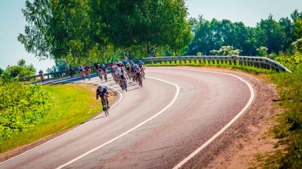 Более 1 тыс. участников собрал велозаезд Gran Fondo в Сергиевом Посаде