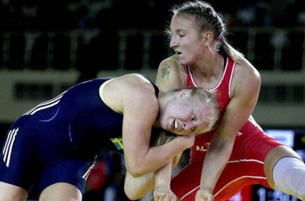 Три золота и бронза на чемпионате России по женской борьбе