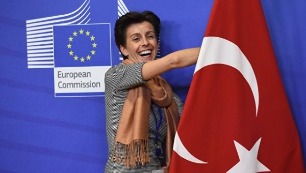 Эксперт: Турция и Евросоюз будут искать новый формат отношений