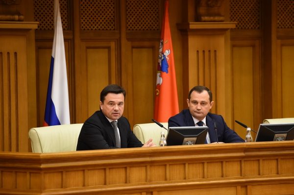 Игорь Брынцалов: Не смотря на окончание весенней сессии Мособлдумы, депутаты продолжат работу в своих округах