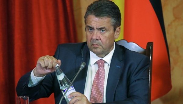 Габриэль призвал не переносить внутреннюю политику Турции в Германию