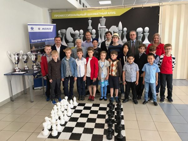 В Химках провели сеанс одновременной игры с международным гроссмейстером Екатериной Ковалевской