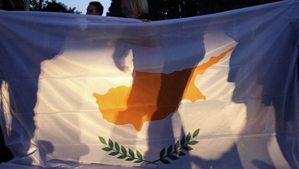 Переговоры на международной конференции по Кипру завершились безрезультатно