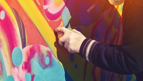 Художники распишут стены подъездов в домах в подмосковном Реутове