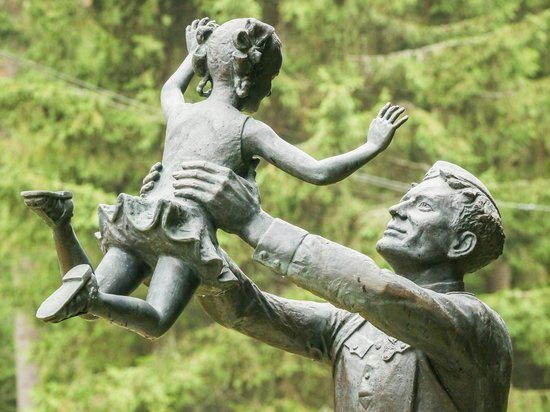 В Подмосковье предотвращена попытка похищения памятника из Парка Героев