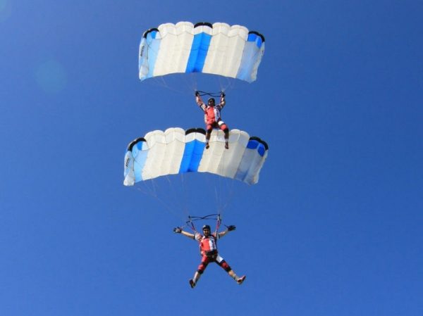 Подмосковные парашютисты примут участие в чемпионате Европы и Кубке мира по парашютному спорту