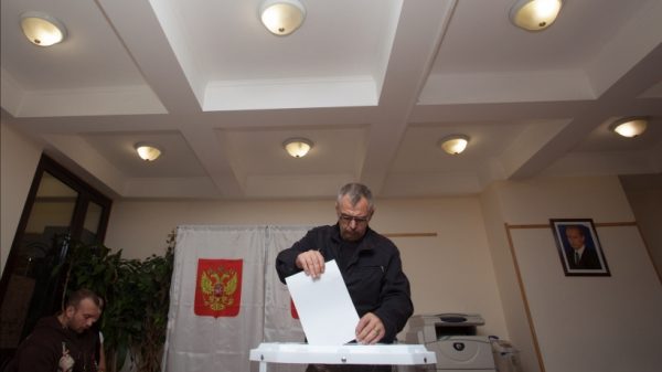 Явка на выборах в регионе на 10:00 составила 2,58%