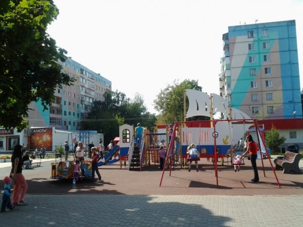 Порядка 3,8 тыс. дворов отремонтировали в Подмосковье за три года – Хромушин