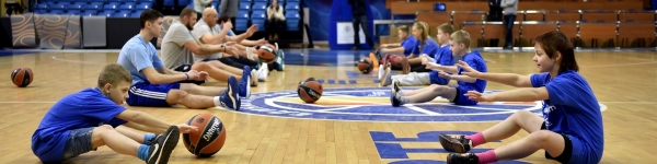 БК «Химки» начал обучать баскетболу особенных детей
 