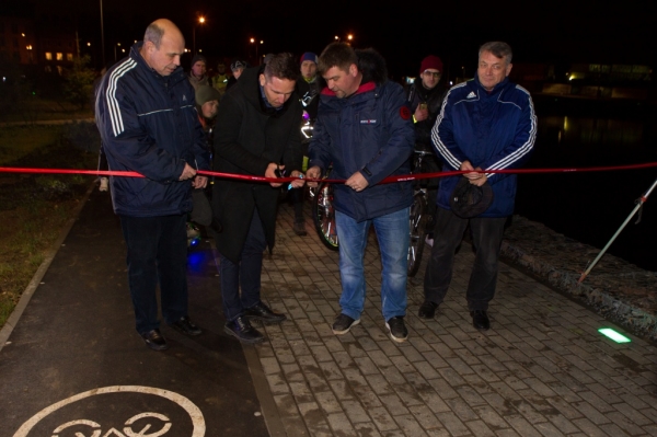 В Химках открыли первую умную велодорожку в Подмосковье