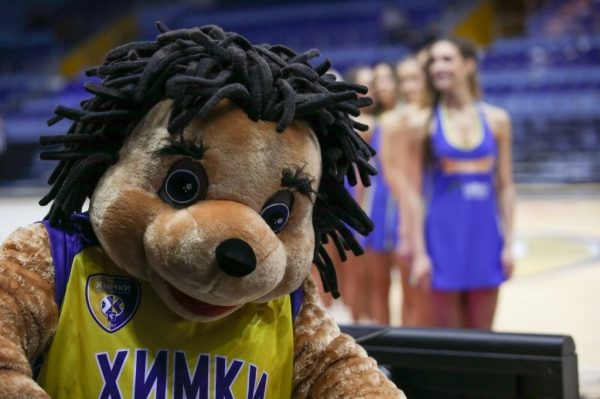 БК «Химки» поддержал акцию «Обними, если любишь баскетбол»