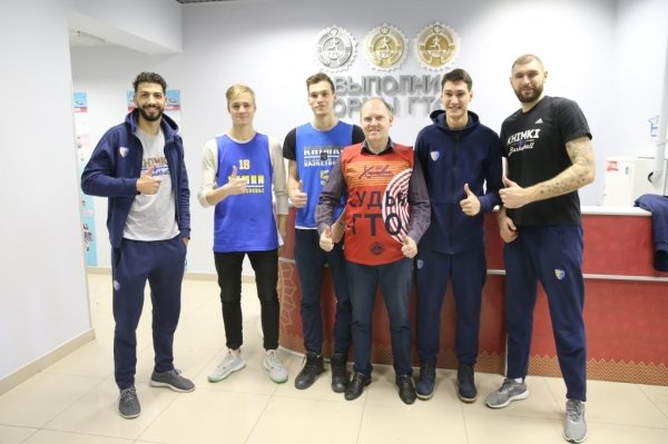 Игроки баскетбольного клуба «Химки» выполнили нормативы ГТО