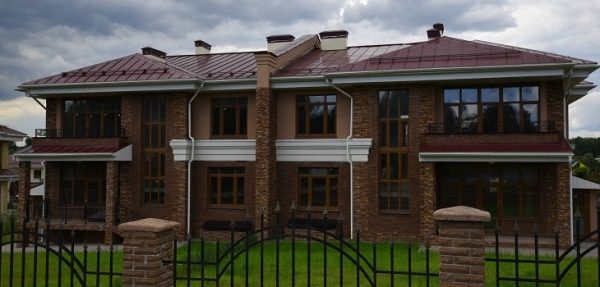 Поправки Мособлдумы в федеральный законопроект: предлагается сохранить необходимость получения разрешения на строительство для домов до 500 кв. метров