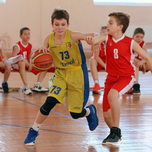 Химкинские баскетболисты одержали очередные победы в Первенстве области