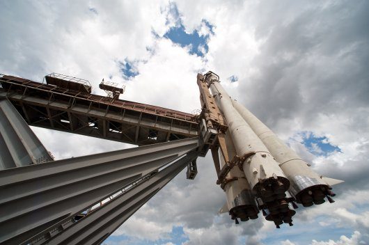 Запуск родстера Tesla на ракете Falcon Heavy: Рекламный ход или прорыв века?