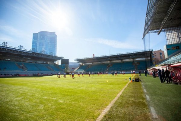 Сборная России по футболу тренируется на "Арене Химки"