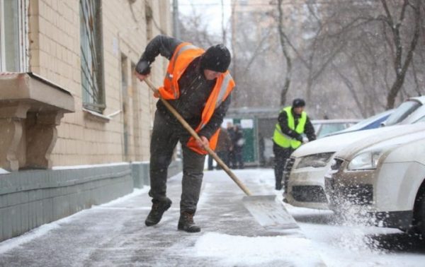 К 8 марта территории муниципальных образований Московской области должны быть расчищены от снега