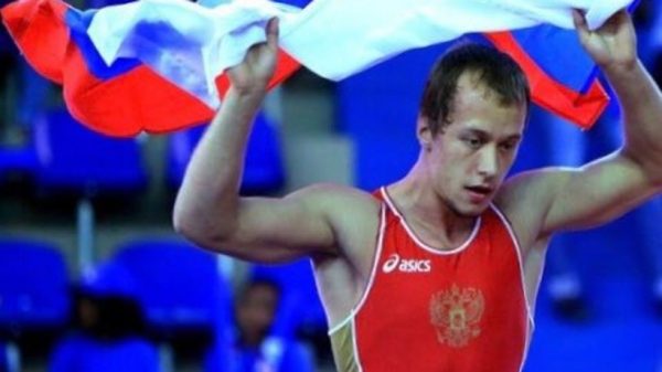 Спортсмен из Подмосковья взял золото на турнире по греко-римской борьбе в Эстонии