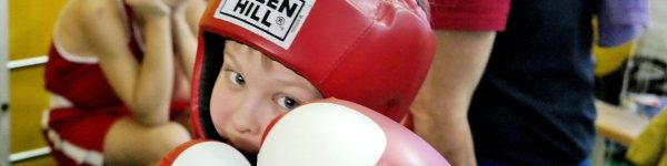 40 трудных подростков бесплатно обучат боксу в Химках
 
