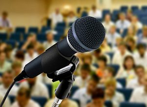 Государственная инспекция труда в Московской области проводит публичное обсуждение соблюдения обязательных требований трудового законодательства и иных нормативных правовых актов, содержащих нормы трудового <span id=