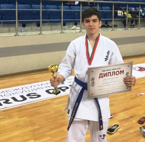 Химчанин выиграл бронзу турнира по киокушинкай в Минске