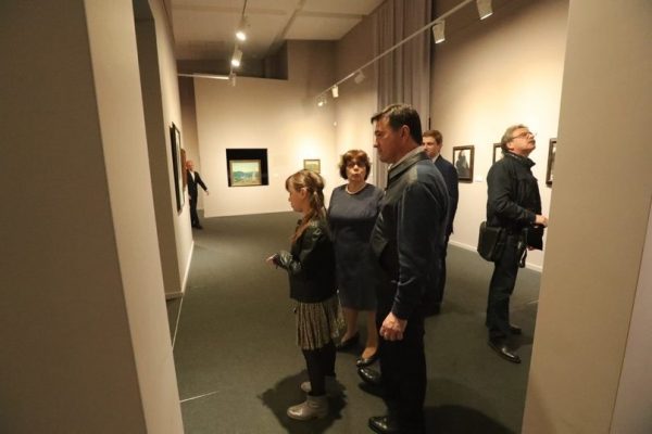 «Ночь музеев» в Подмосковье: Андрею Воробьеву показали Альбрехта Дюрера