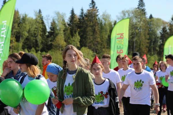 В Подмосковье в рамках акции "Лес Победы" высажено более 1,5 млн. деревьев на площади свыше 800 гектар!