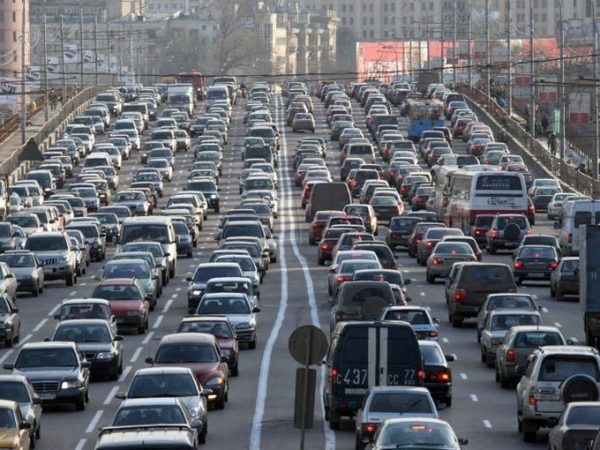 В преддверии нового учебного года в Москве прогнозируется осложнение дорожной ситуации