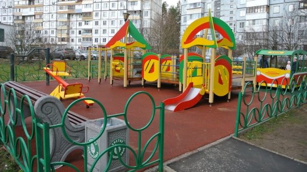 Около 7 тыс. детских площадок могут установить в Подмосковье до 2022 года