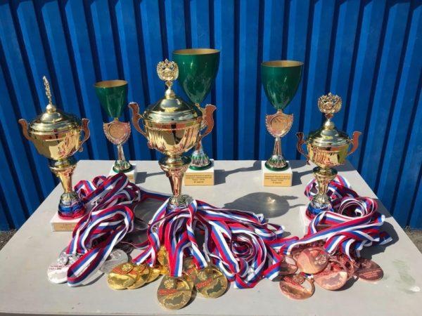 Победителей легкоатлетического забега в Люберцах наградили на празднике 12 июня