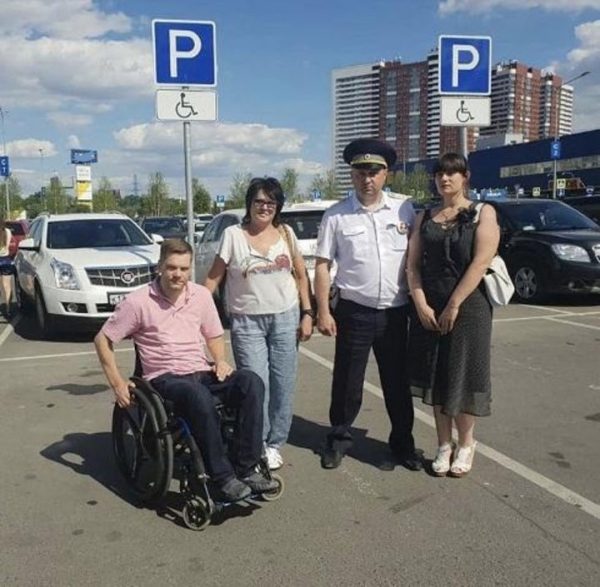 Полицейские УМВД России по г.о. Химки провели акцию «Паркуйся по правилам!» 