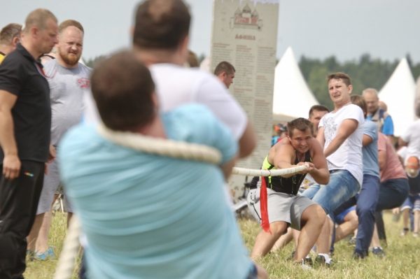 Команда из Луховиц победила на летних сельских спортивных играх Подмосковья