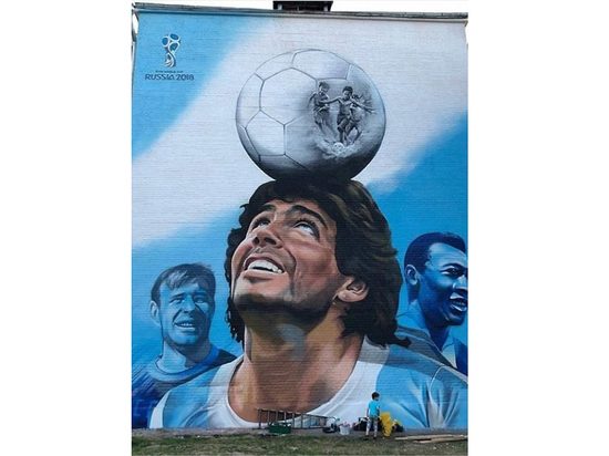 Героями граффити стали легенды футбола