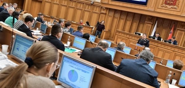 Игорь Брынцалов: В весеннюю сессию удалось дополнительно направить на социальный блок свыше 10 млрд. рублей